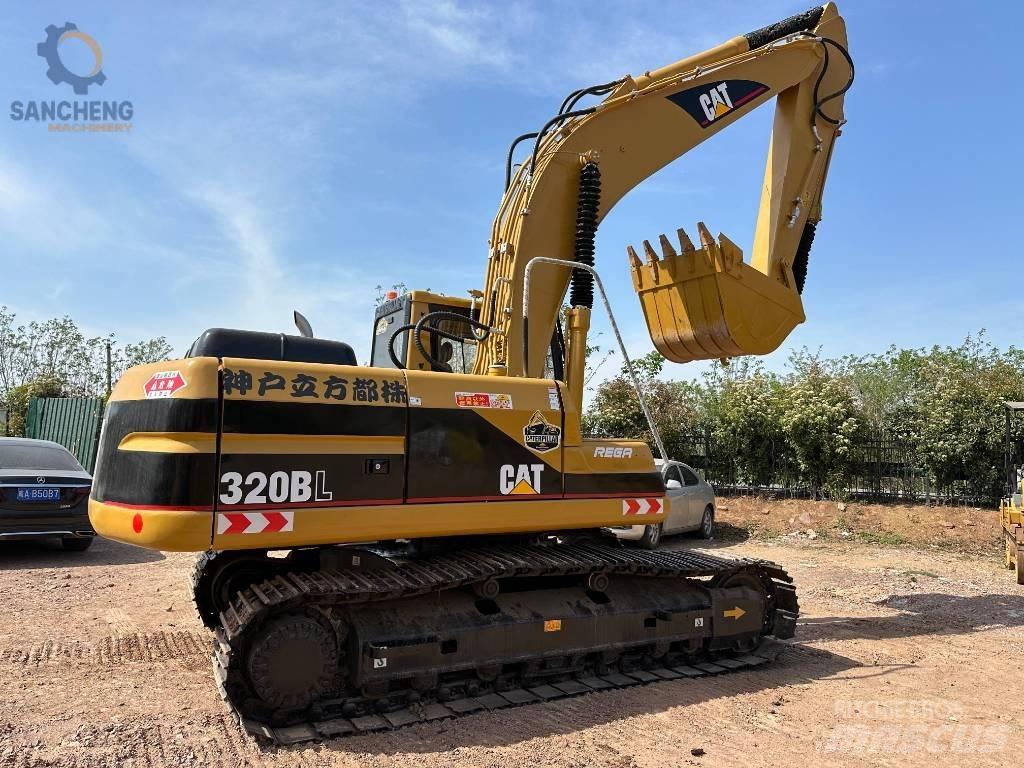 CAT 320 B L Beltegraver
