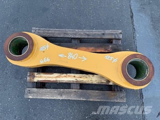 CNH BUCKET LINK Skuffer