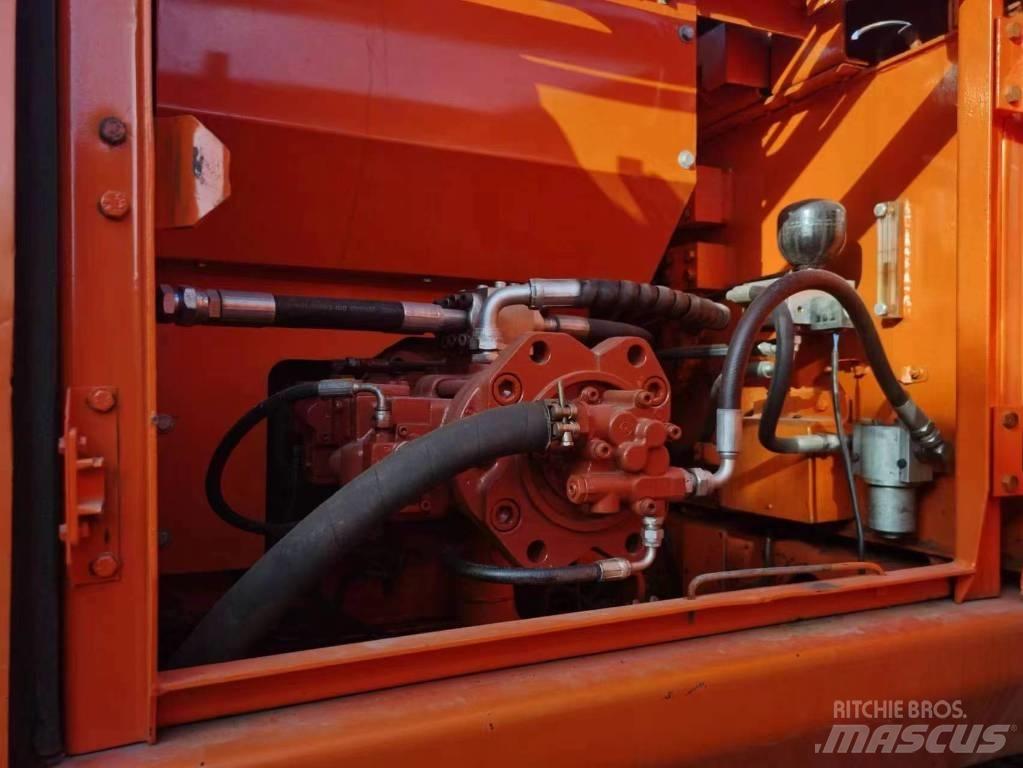 Doosan DH 220 Beltegraver