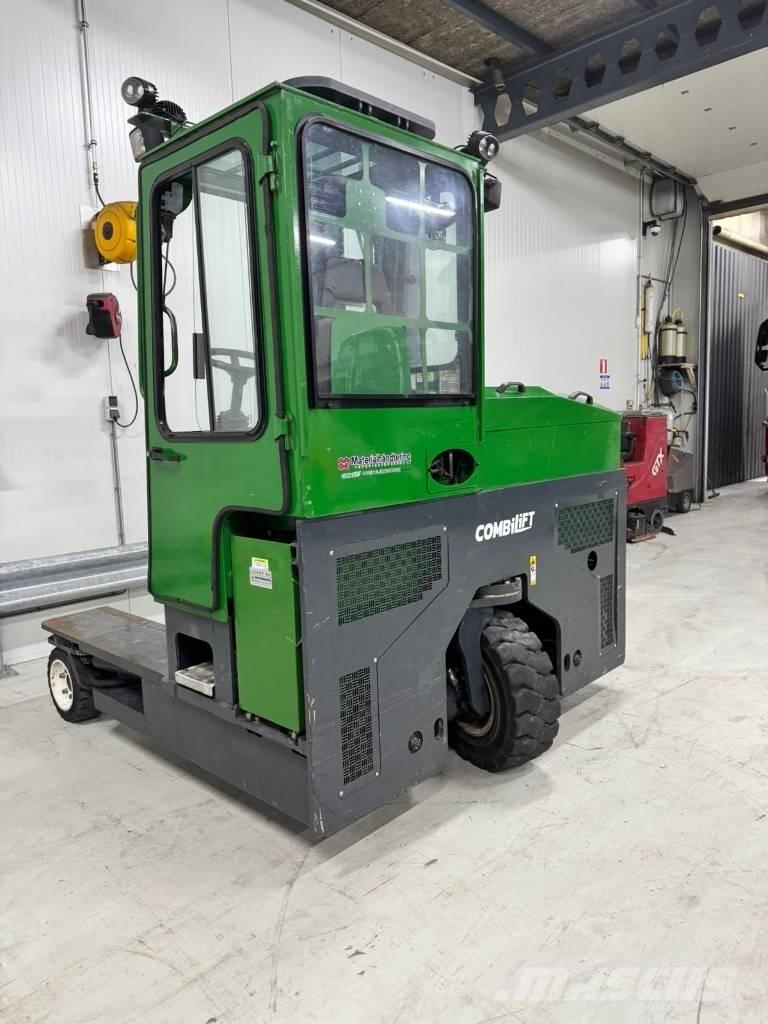 Combilift C 4000 E Sidelaster
