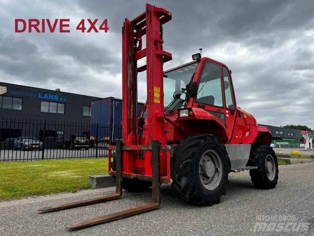 Manitou M30-4 4X4 Terrenggående gaffeltruck
