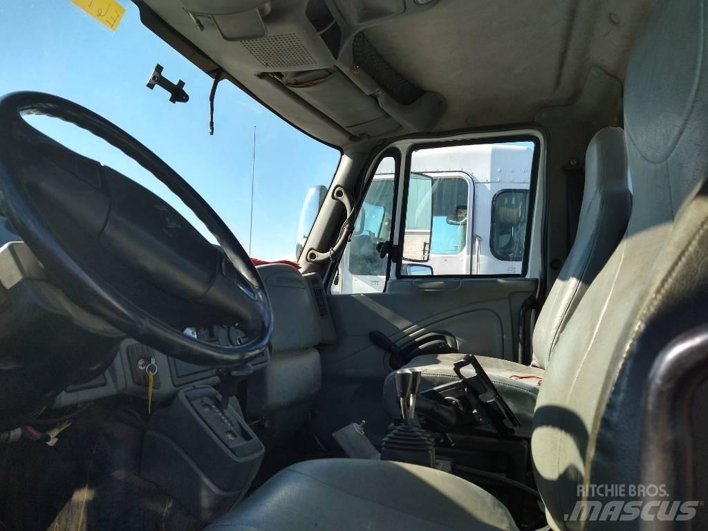 International 4400 Renovasjonsbil