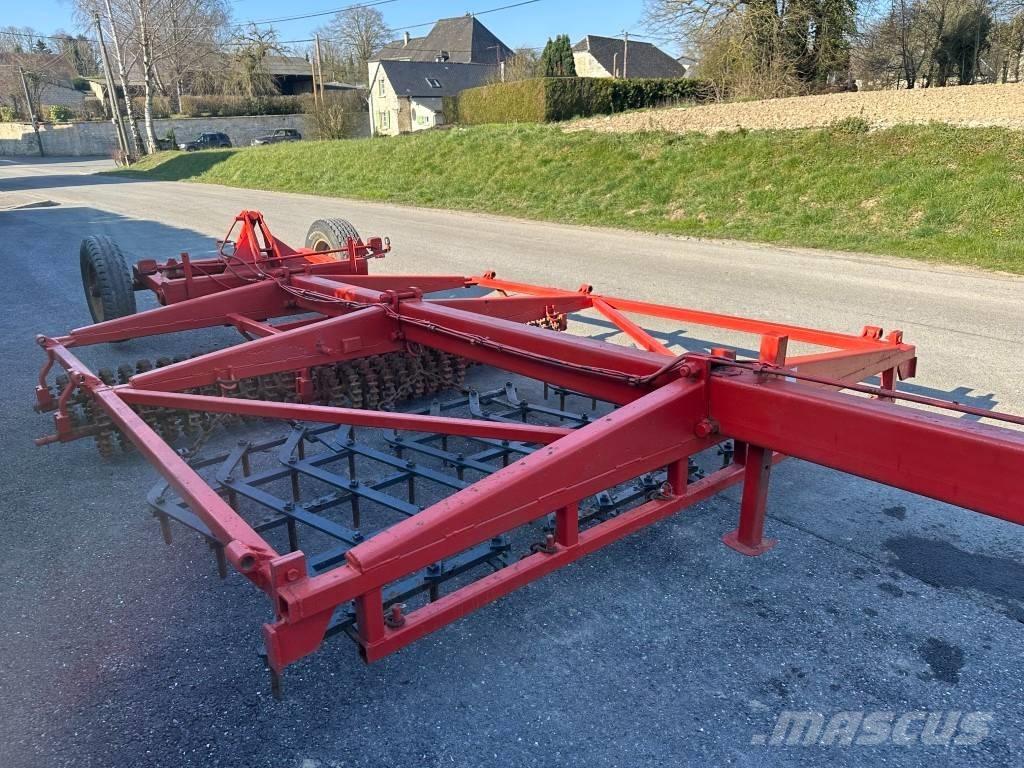 Delaplace 3M Andre Jordforbedrings maskiner og ekstrautstyr