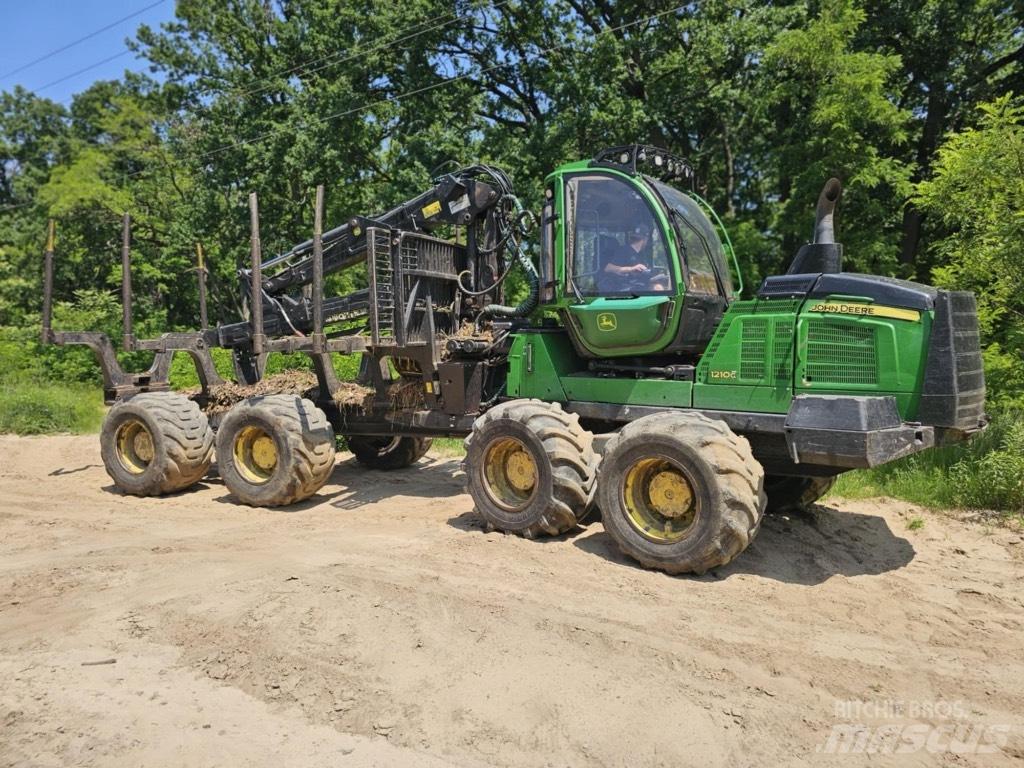 John Deere 1210 G Hogstmaskiner
