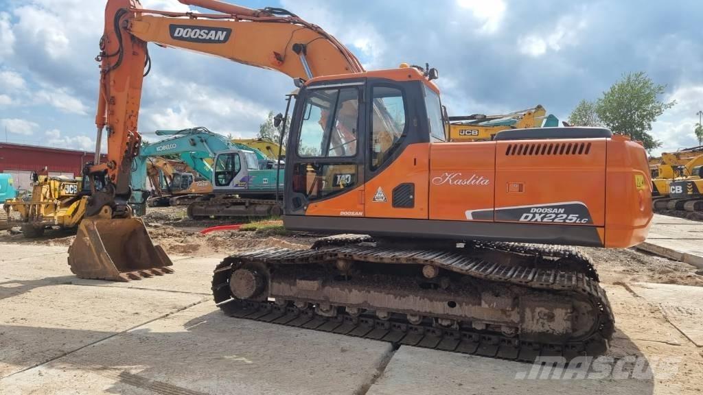 Doosan DX 225 LC Beltegraver