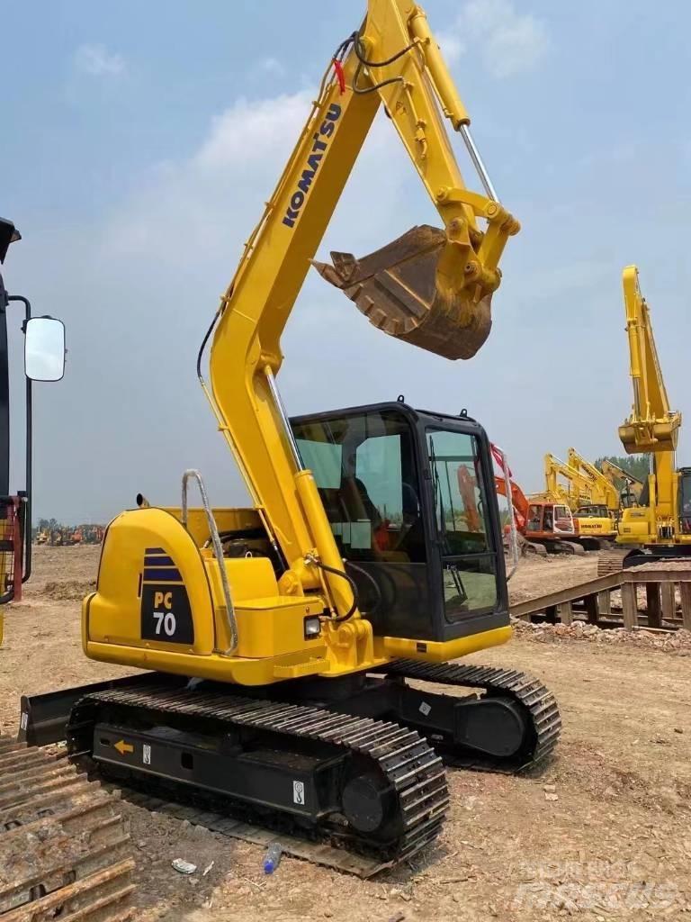 Komatsu PC 70 Beltegraver