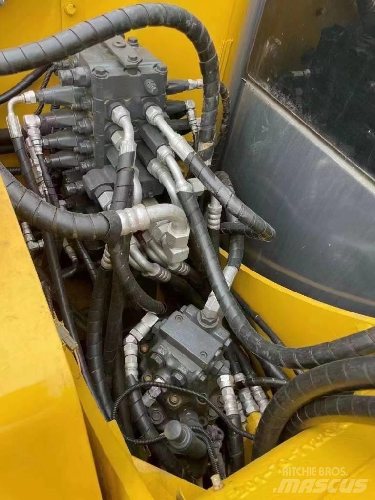 Komatsu PC 70 Beltegraver