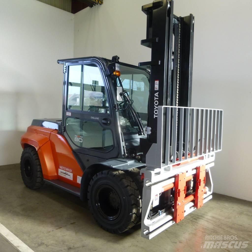 Toyota 8FD80N Diesel Trucker