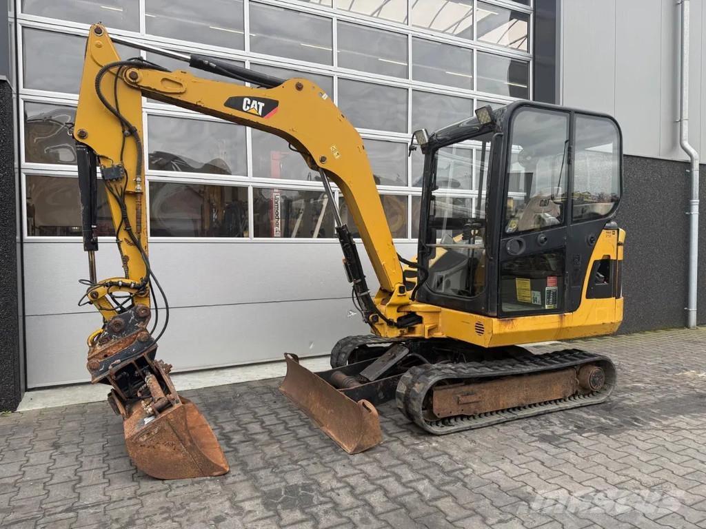 CAT 302.5C Minigravere <7t