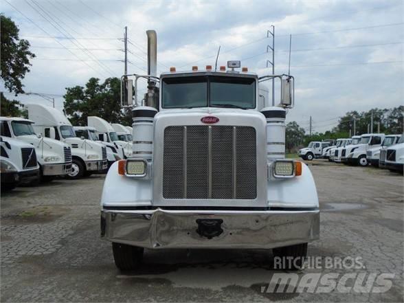 Peterbilt 367 Trekkvogner