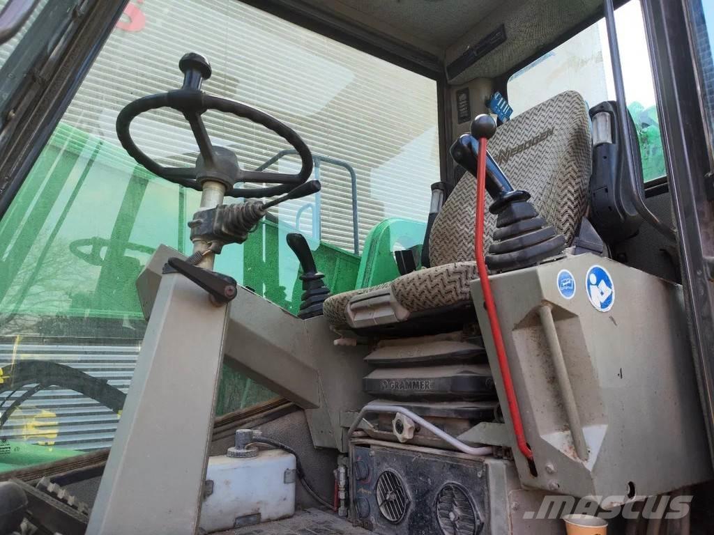 Sennebogen 835M Gravemaskiner for avfallshåndtering