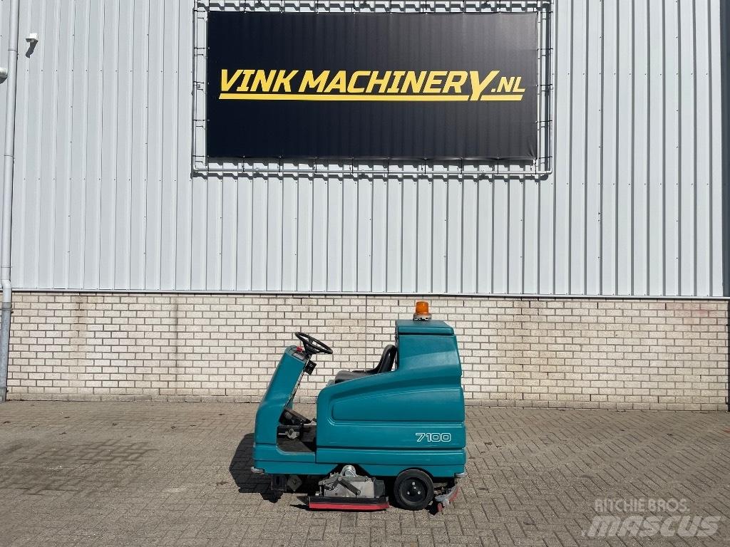 Tennant 7100 Feiemaskiner