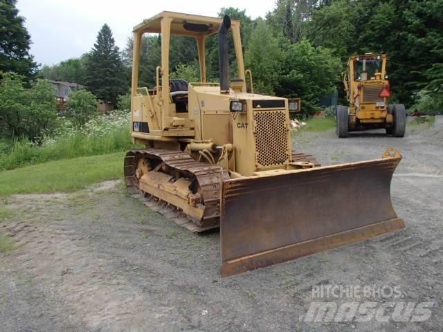 CAT D 3 C Dozere Beltegående