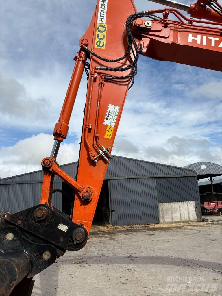 Hitachi 210LC Beltegraver