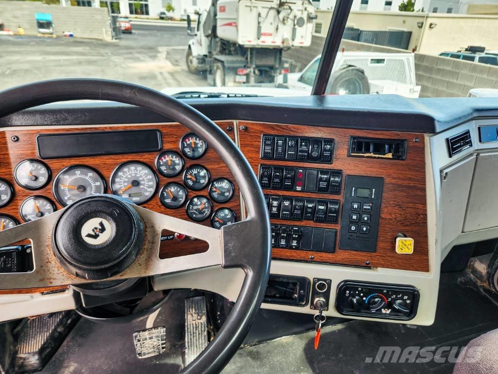 Western Star 4900 SB Slamsugere
