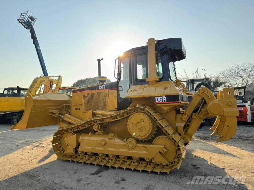 CAT D 6 R Dozere Beltegående