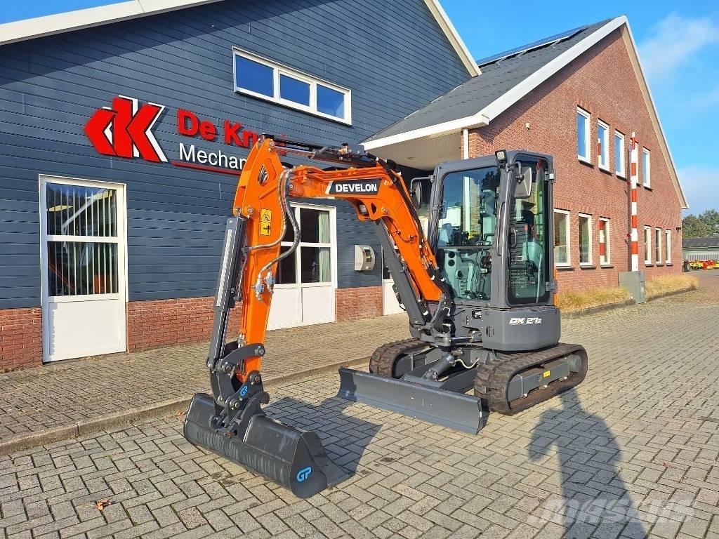Develon DX 27 Z-7 Minigravere <7t