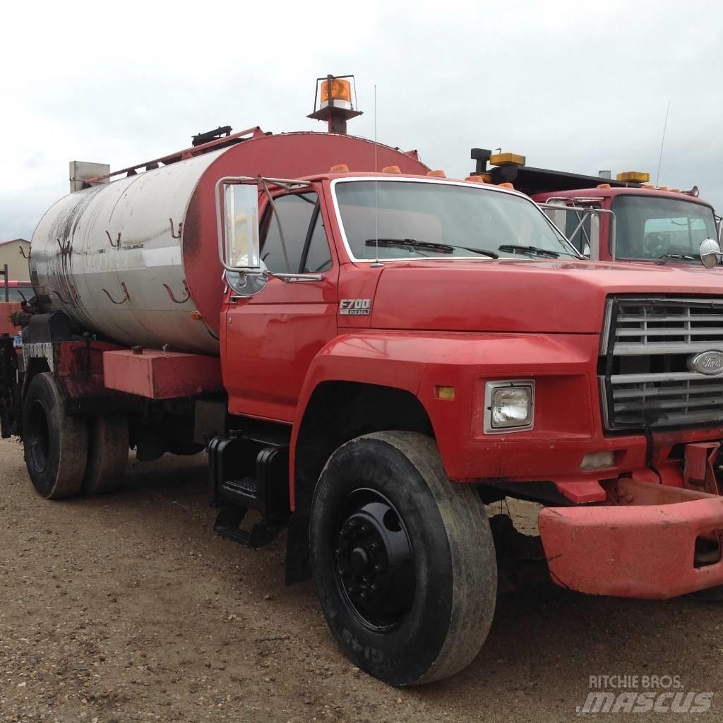 Ford F 700 Betongbiler