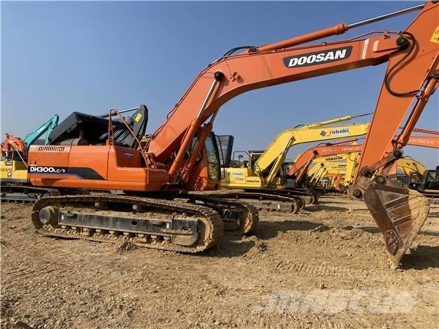 Doosan DH300 Beltegraver