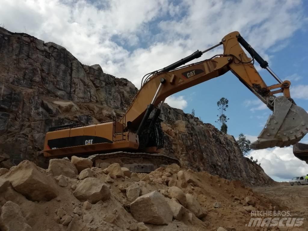 CAT 390 D L ME Beltegraver