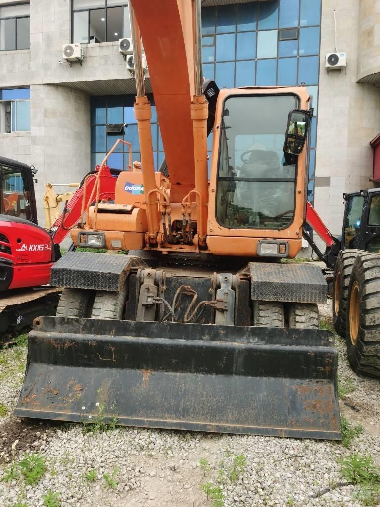 Doosan DH 210 W-7 Hjulgravere