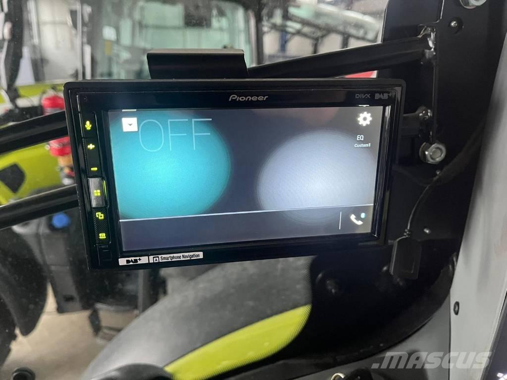 John Deere T 660i Skurtreskere