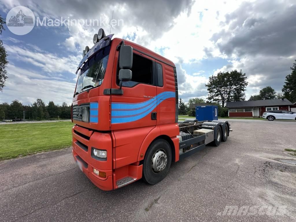 MAN TGX 28.530 LAXO Chassis