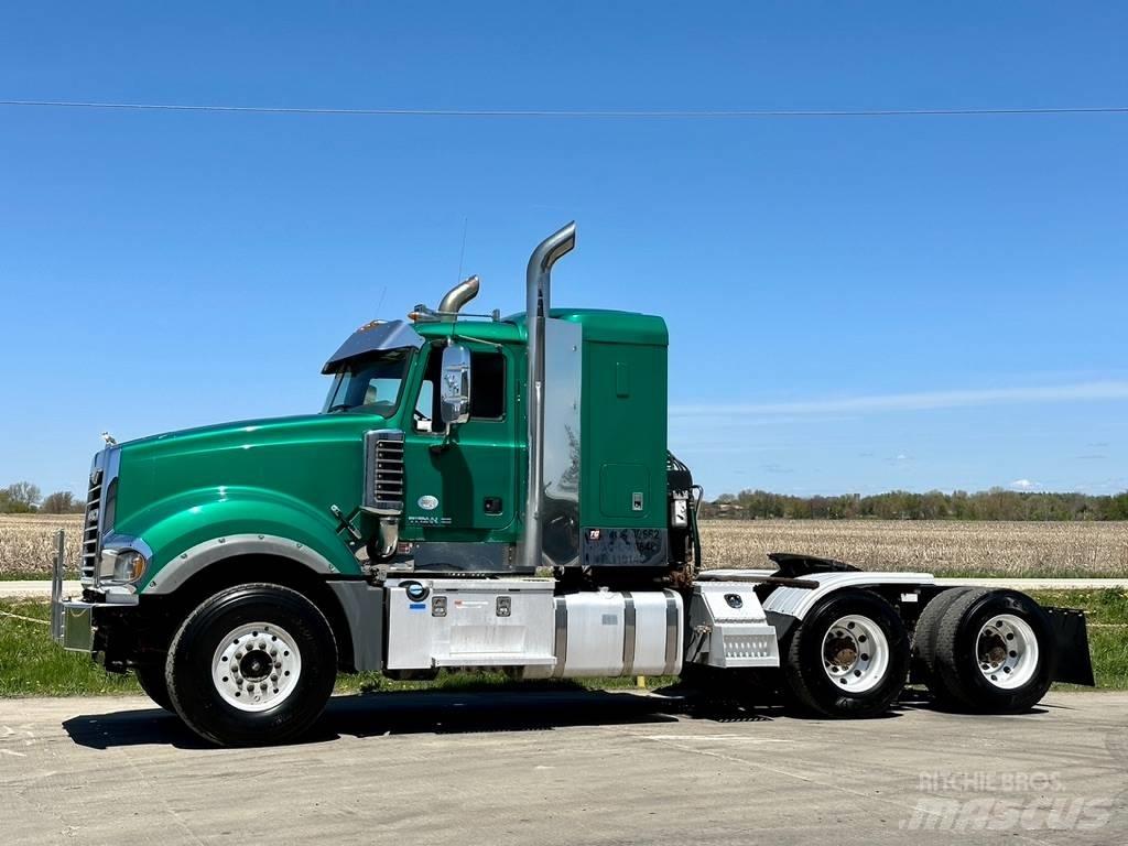 Mack TD713 Andre lastebiler