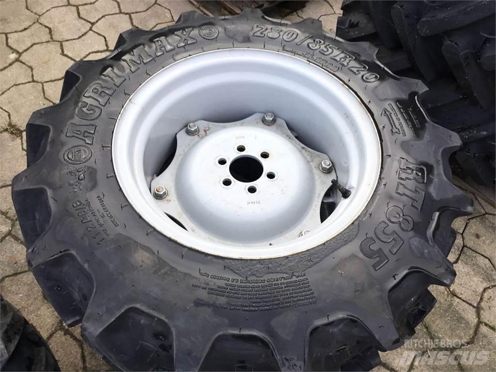 BKT 280/85R20 Dekk, hjul og felger