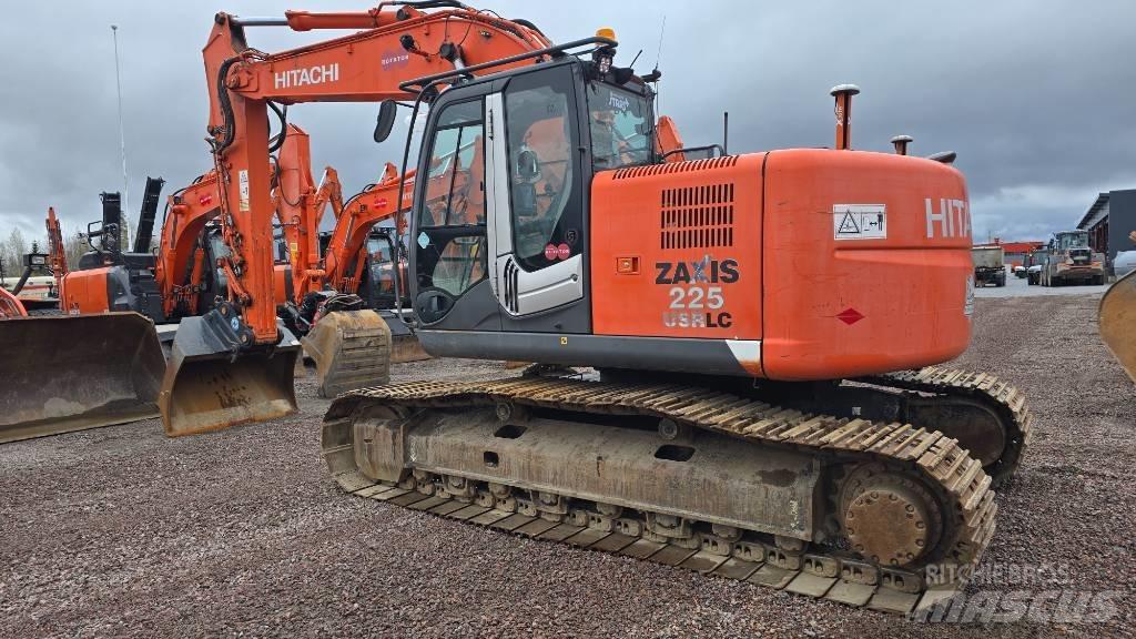 Hitachi ZX225USRLC-3 Beltegraver