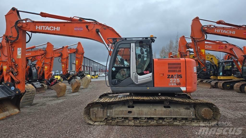 Hitachi ZX225USRLC-3 Beltegraver
