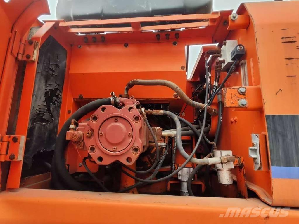 Doosan DH 210 W-7 Hjulgravere