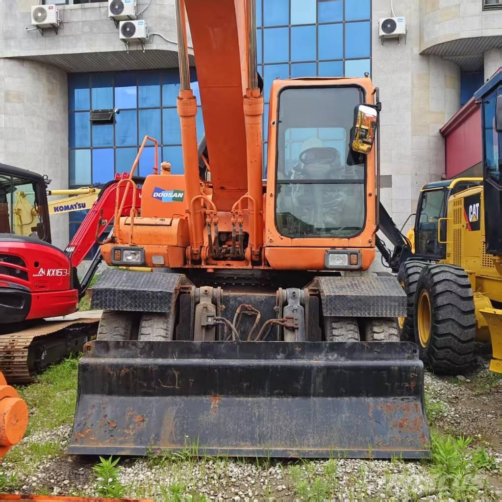 Doosan DH 210 W-7 Hjulgravere