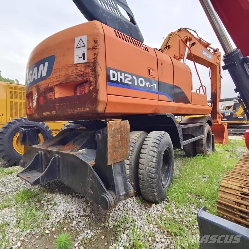 Doosan DH 210 W-7 Hjulgravere