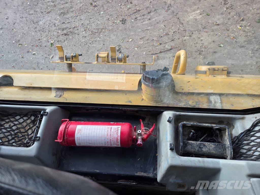 CAT D 6 N LGP Dozere Beltegående