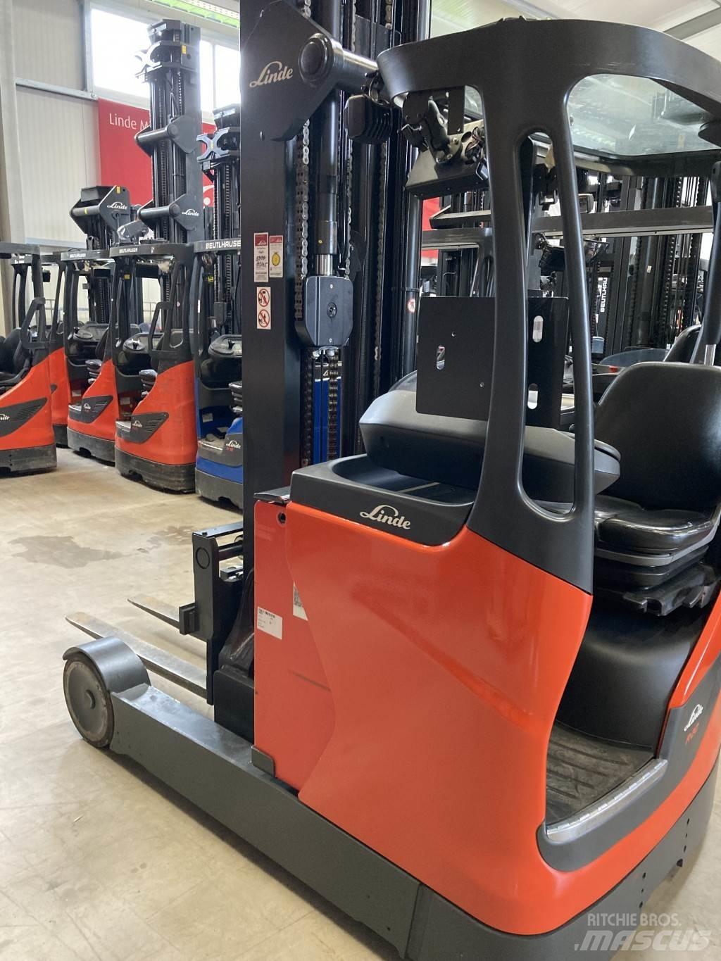 Linde R20HD Skyvemasttruck