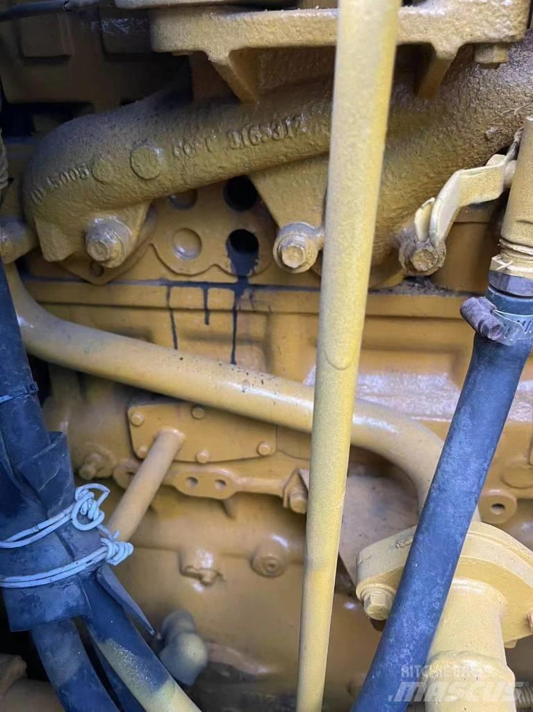 CAT D5N Dozere Beltegående