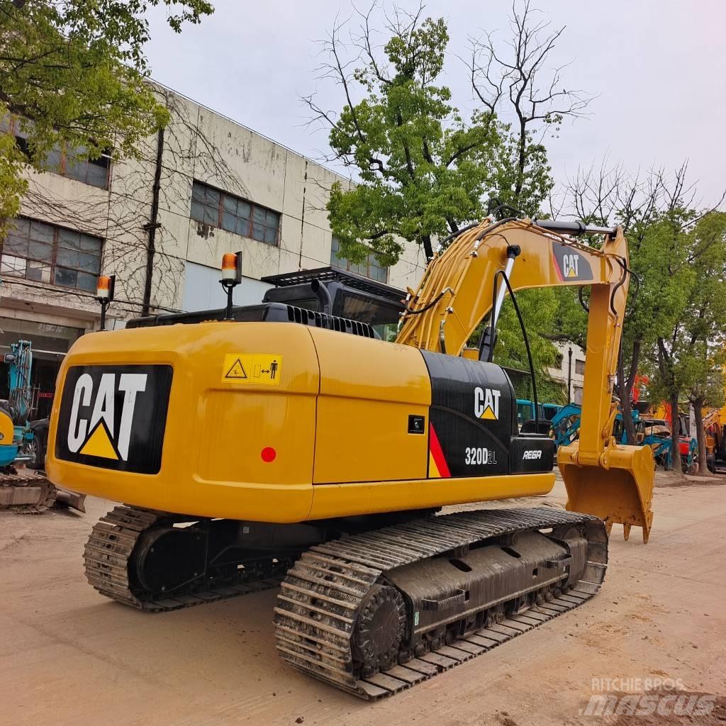CAT 320D Beltegraver