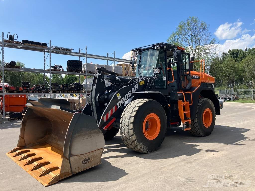 Doosan DL 320-7 Hjullastere