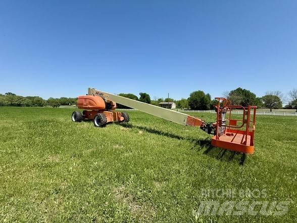 JLG 800S Teleskop bomlifter