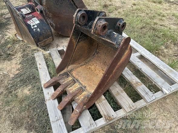 Kubota BT3003 Skuffer