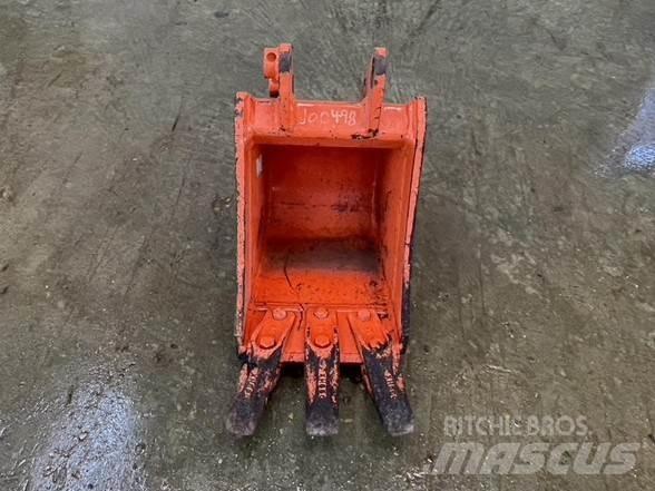 Kubota K7760 Skuffer