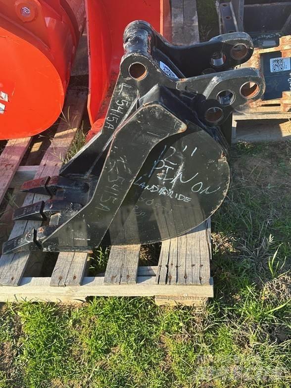 Kubota L5415A Skuffer