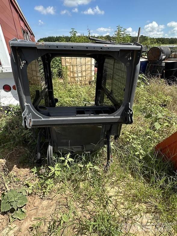 Kubota SVL Førerhus og Interiør