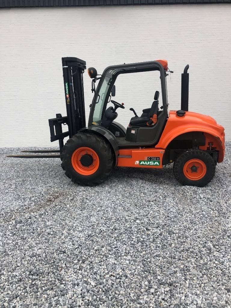 Ausa C 250 H X2 Diesel Trucker