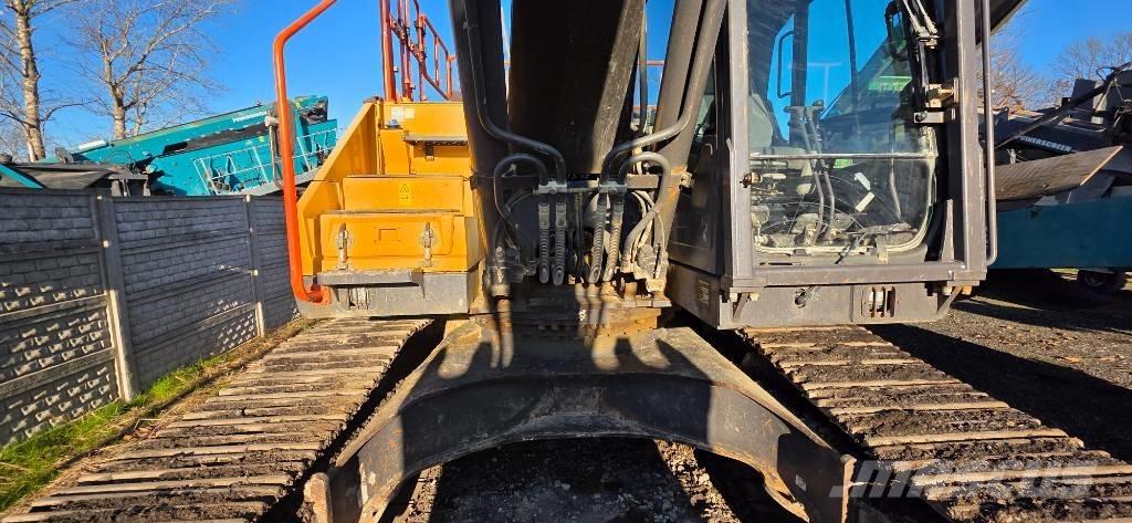 Volvo EC 300 EL Beltegraver