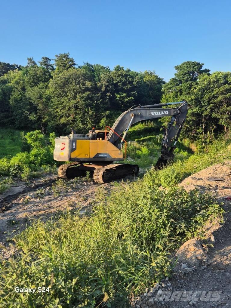 Volvo EC 300 EL Beltegraver