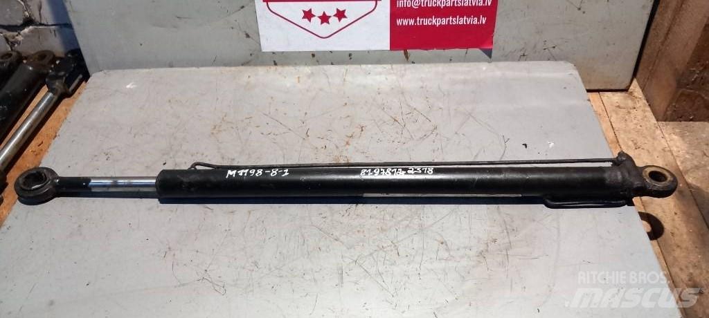 MAN TGL.   81978122318 Hydraulikk