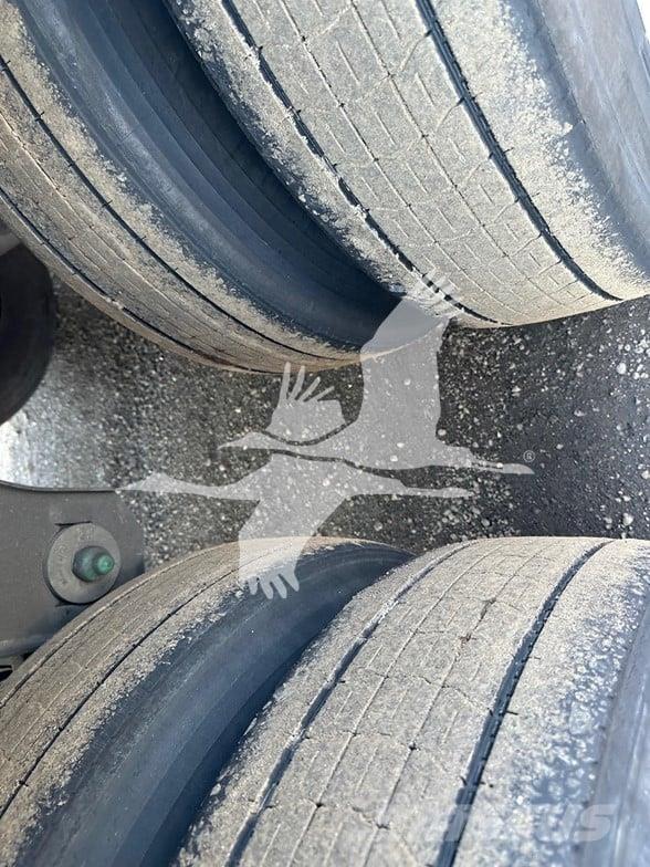 Utility 3000R Frysetrailer Semi