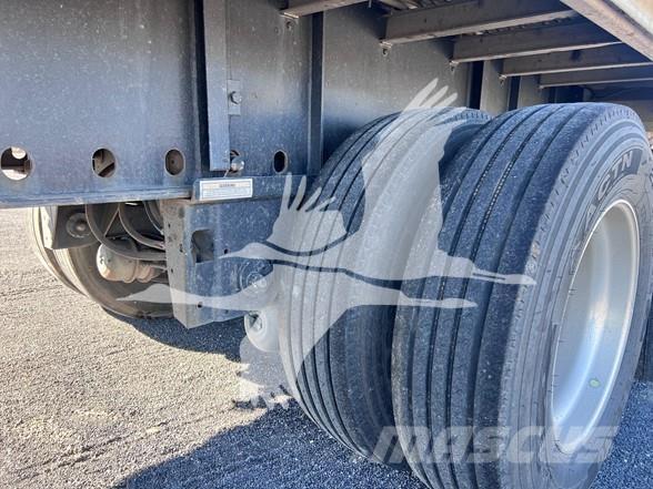 Utility 4000AE Planhengere semi